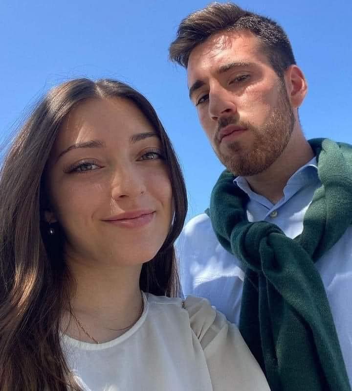 Grávida de 6 meses e namorado morrem soterrados enquanto dormiam. Tinham 22 anos