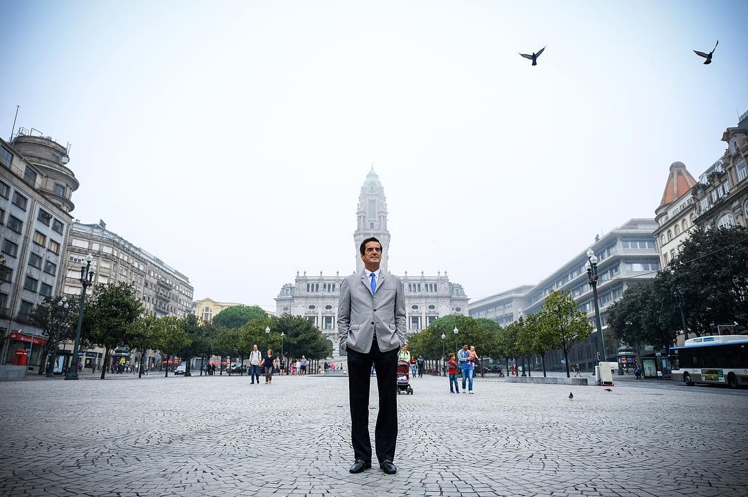 Presidenciais. Rui Moreira e autarcas preocupados com voto em casa e antecipado