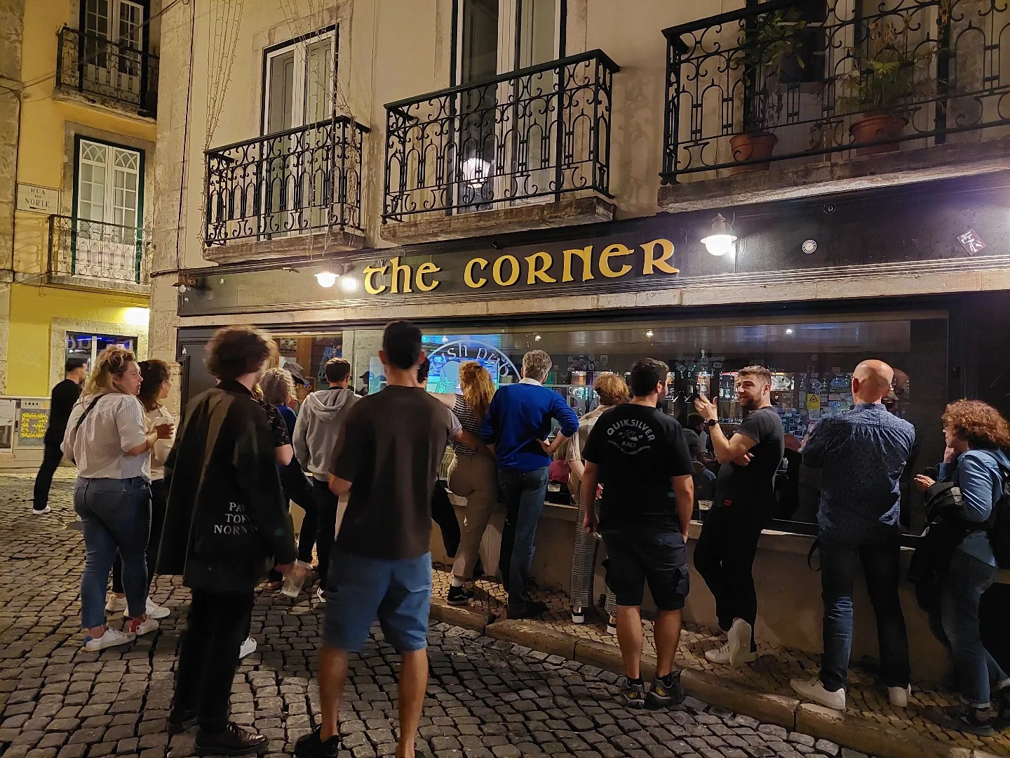 Um dos narcotraficantes mais procurados do mundo esteve num bar do Bairro Alto. Saiba qual