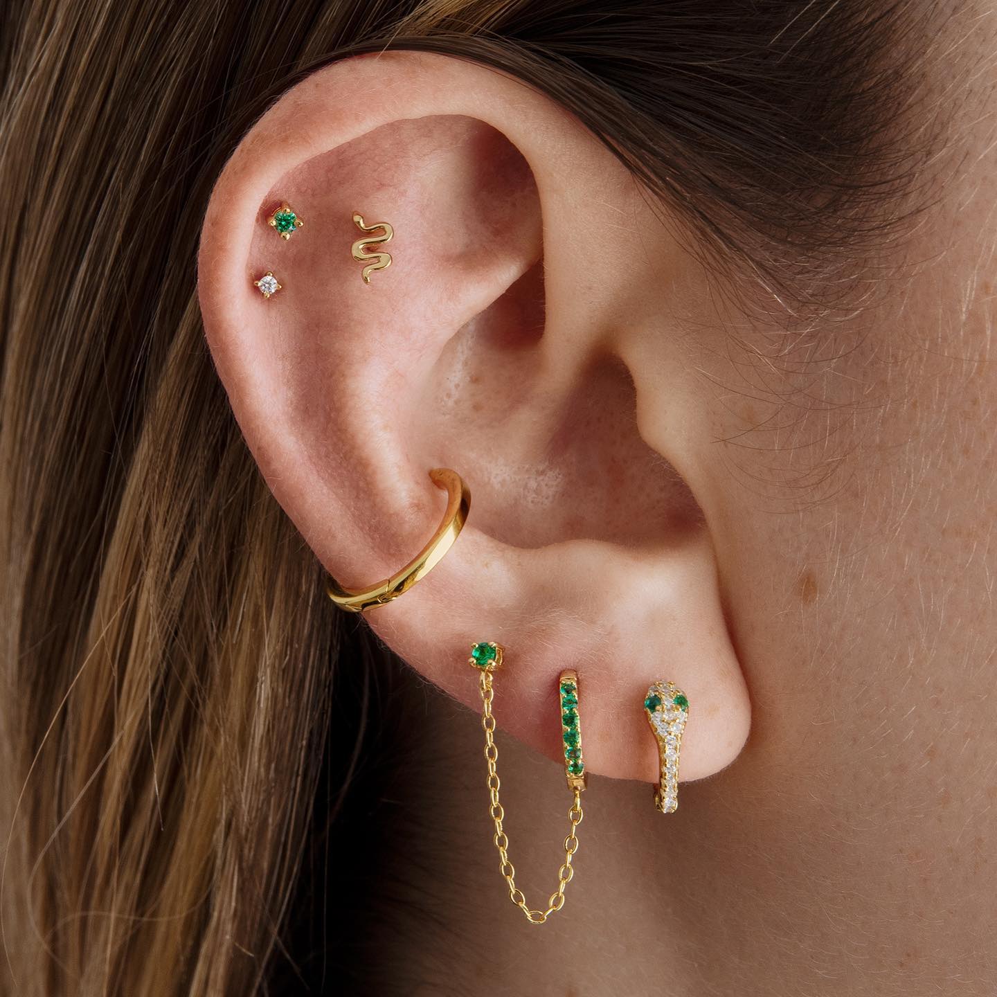 20 inspirações de piercings na orelha que a vão apaixonar (e onde os pode  fazer) - Pele - Miranda