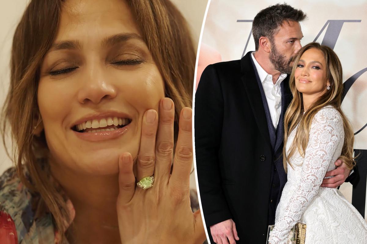 Jennifer Lopez revela mensagem escondida no anel de noivado que Ben Affleck lhe deu quando reataram