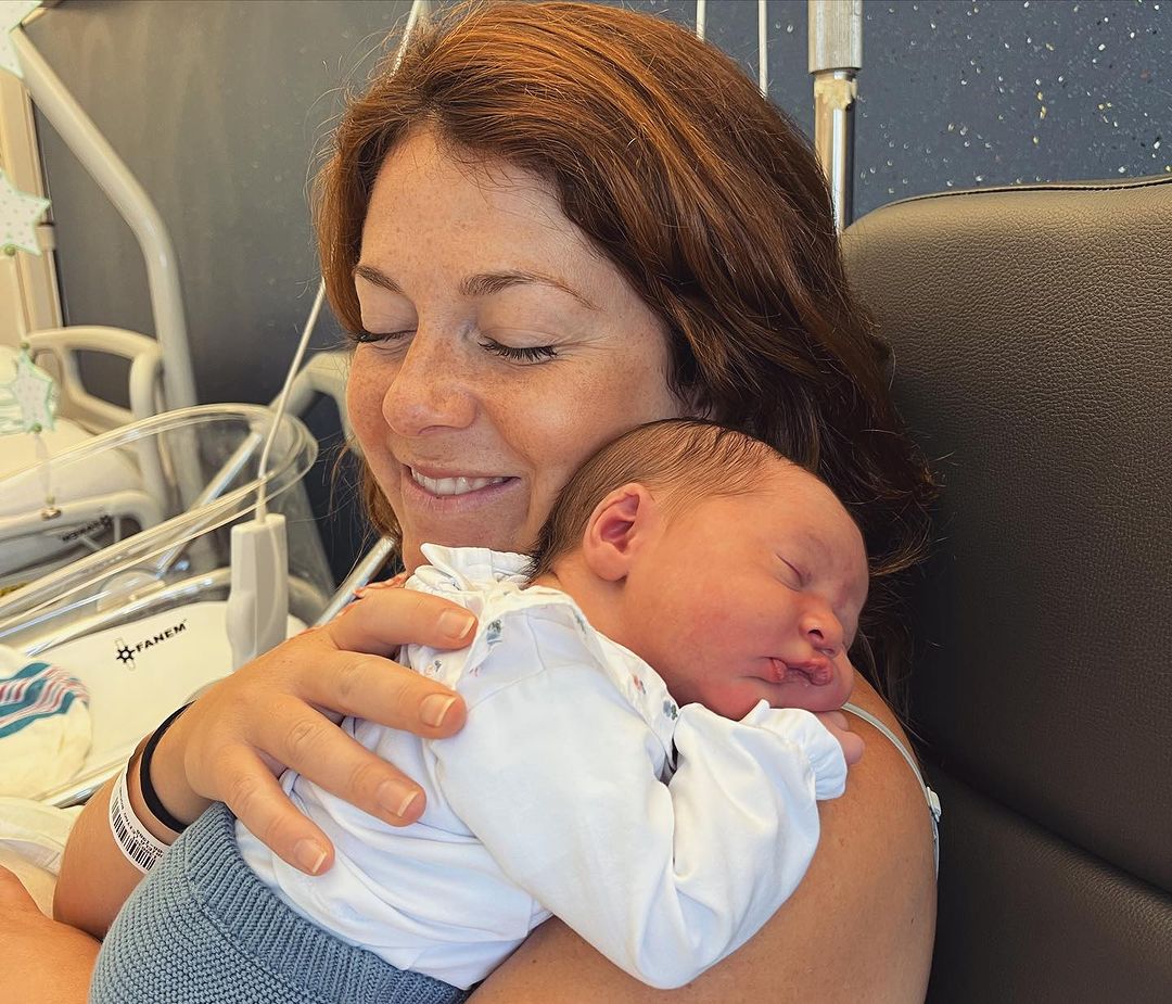 Já nasceu a filha de Gabriela Barros. Veja as primeiras fotografias da bebé (e descubra o nome)