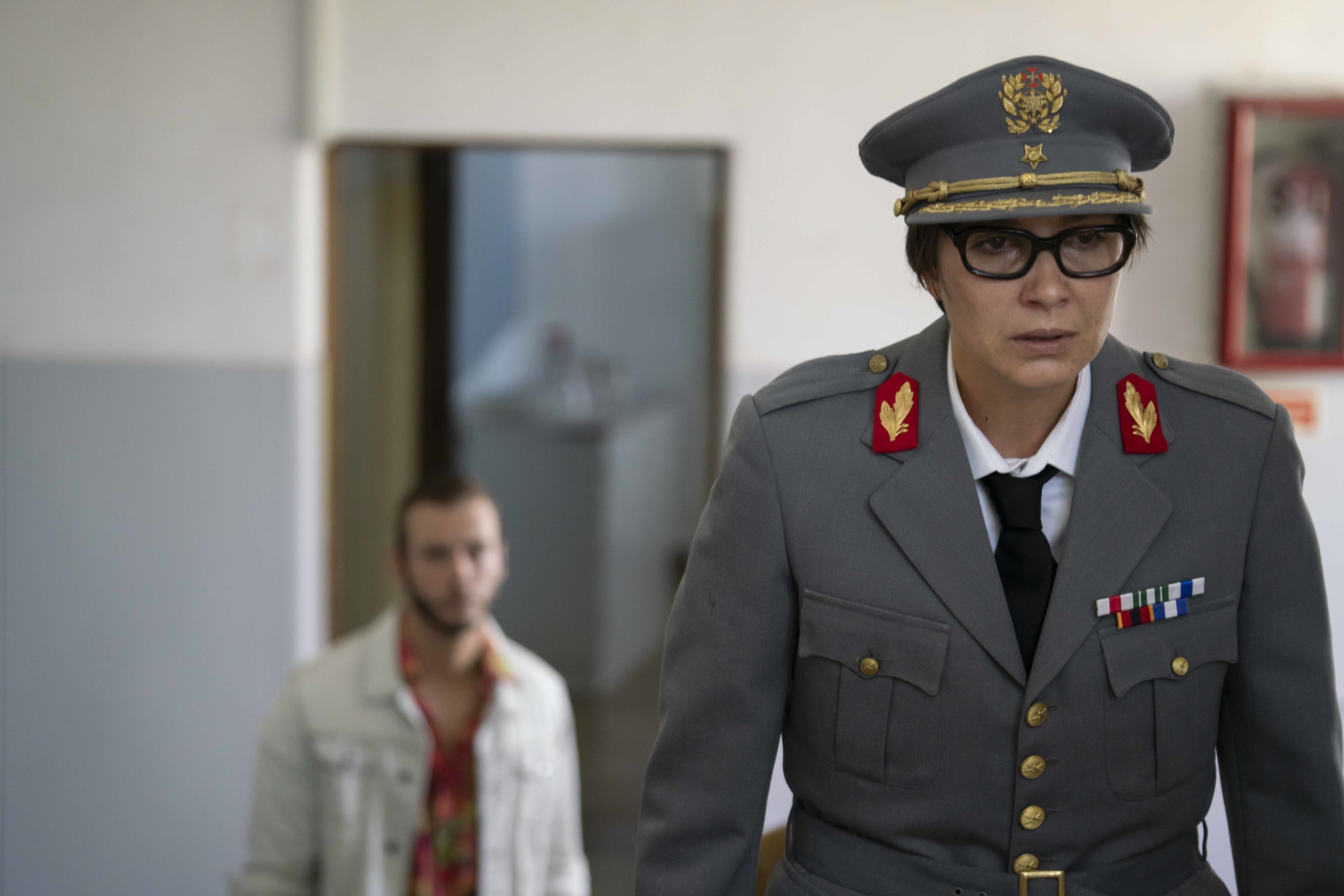 “A Generala”. A nova série da SIC sobre uma mulher real que cresceu obrigada a odiar-se