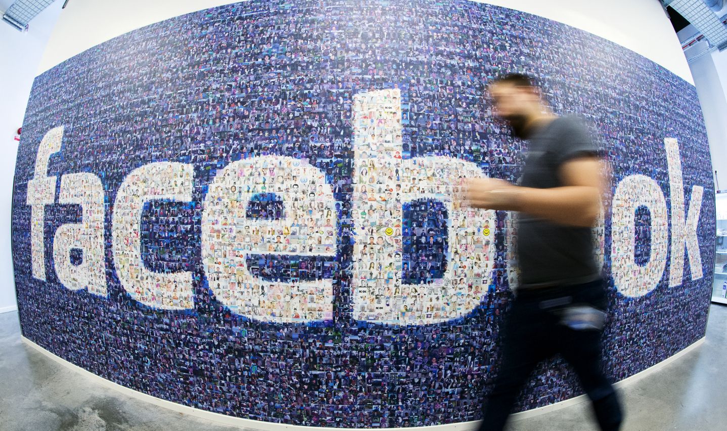 Facebook coloca UE no centro dos planos para o metaverso e quer criar 10 mil novos empregos