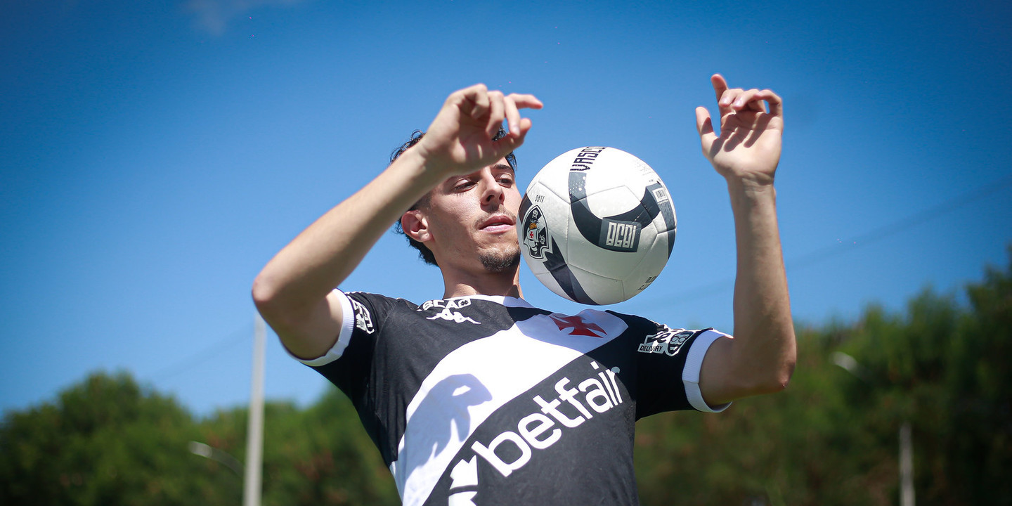 Nuno Moreira estreia-se com assistência na vitória do Vasco da Gama