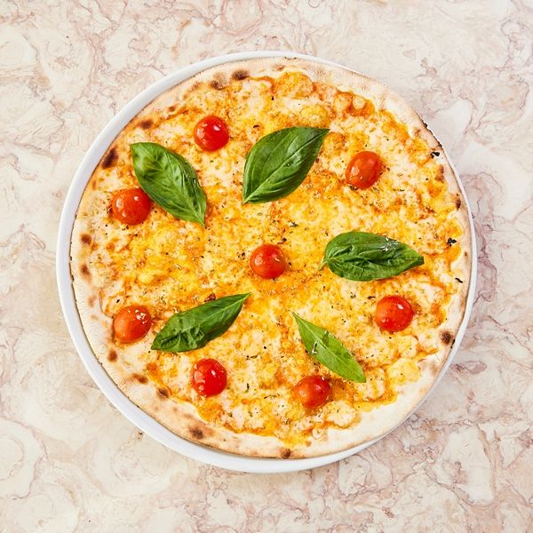 Combata o stress da greve geral com duas pizzas pelo preço de uma. Promoção da Capricciosa funciona todos os dias