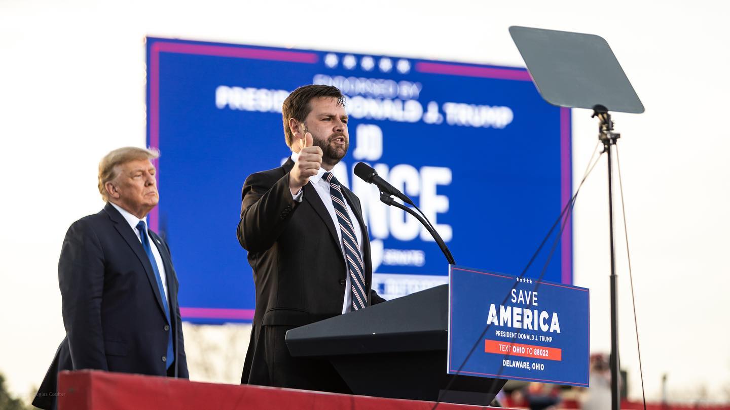 Do passado anti-Trump ao bestseller. 5 coisas sobre J. D. Vance, candidato a vice-presidente dos EUA