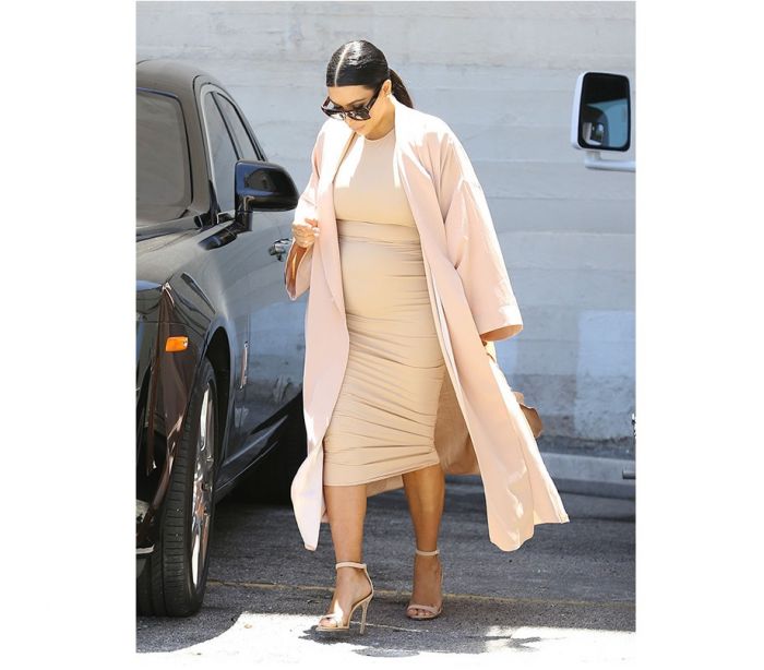 32 looks de Kim Kardashian durante a gravidez - Atualidade - SAPO Lifestyle Kim Kardashian Vma Memes