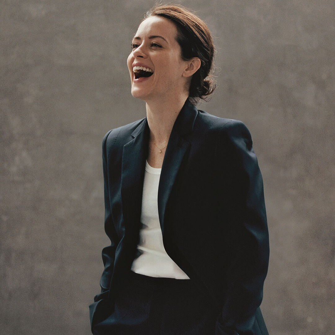 Claire Foy recusa-se a dar autógrafo a fã por causa da cor da caneta. “Eu não uso azul”