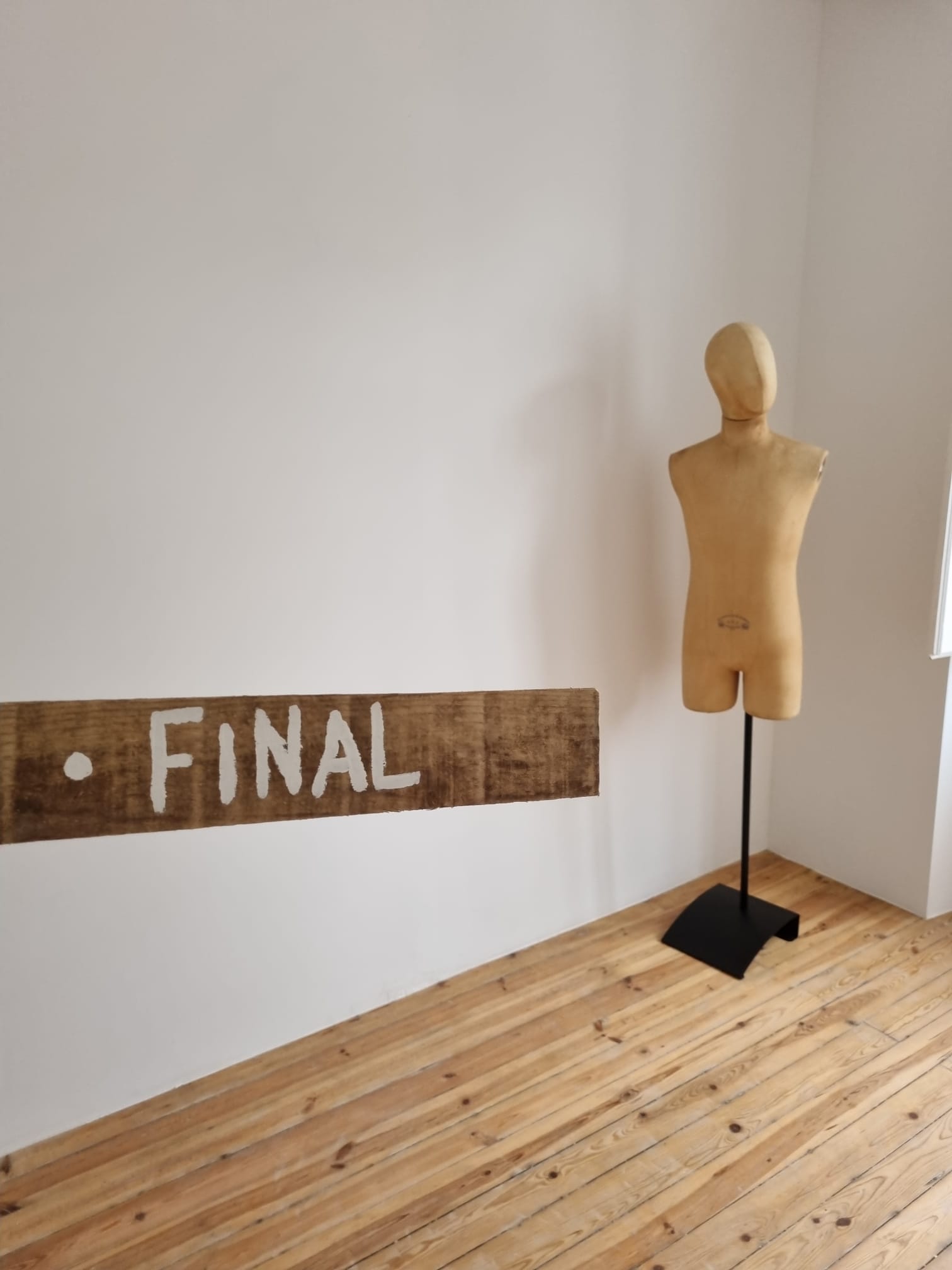 Dormir numa livraria, num antigo quartel da GNR e em Avis: conheça este novo turismo rural