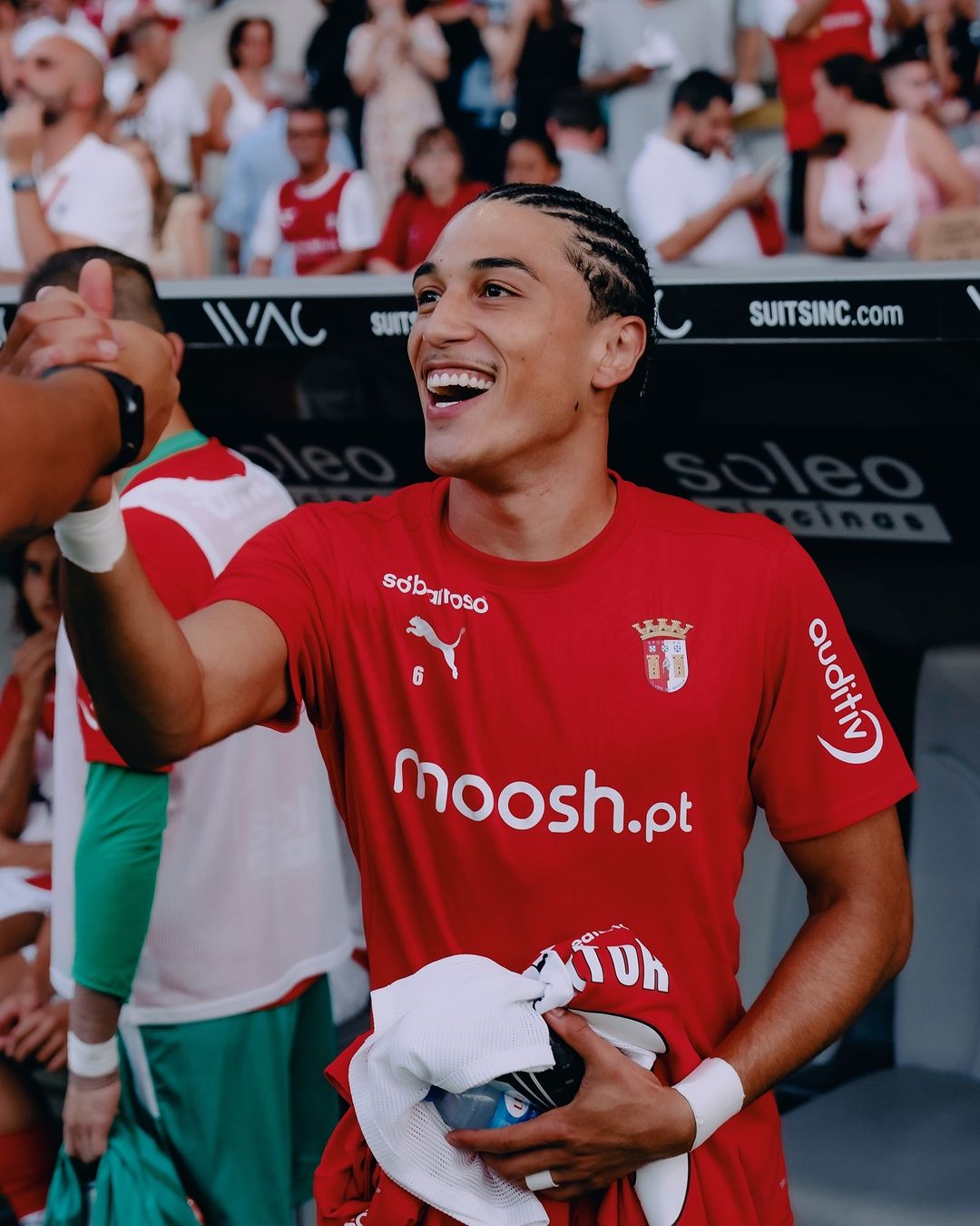 Vitor Carvalho foi herói na Liga Europa. Espreite 19 fotos descontraídas do jogador do Braga