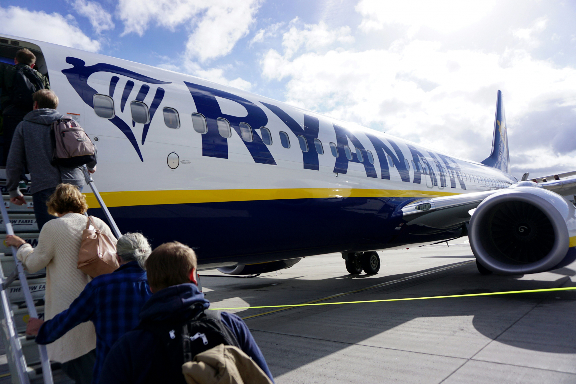 Lugares mais espaçosos, crédito se encontrar um voo mais barato e outras novidades da Ryanair