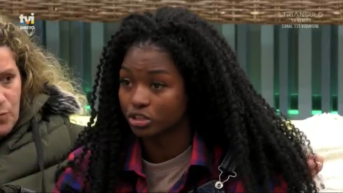 “O Triângulo” está ao rubro. As discussões intensas e as muitas guerras que incendeiam a casa