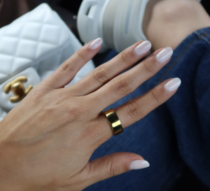 Oura Ring. O que é e o que faz este anel inteligente que está a deixar Helena Coelho rendida?