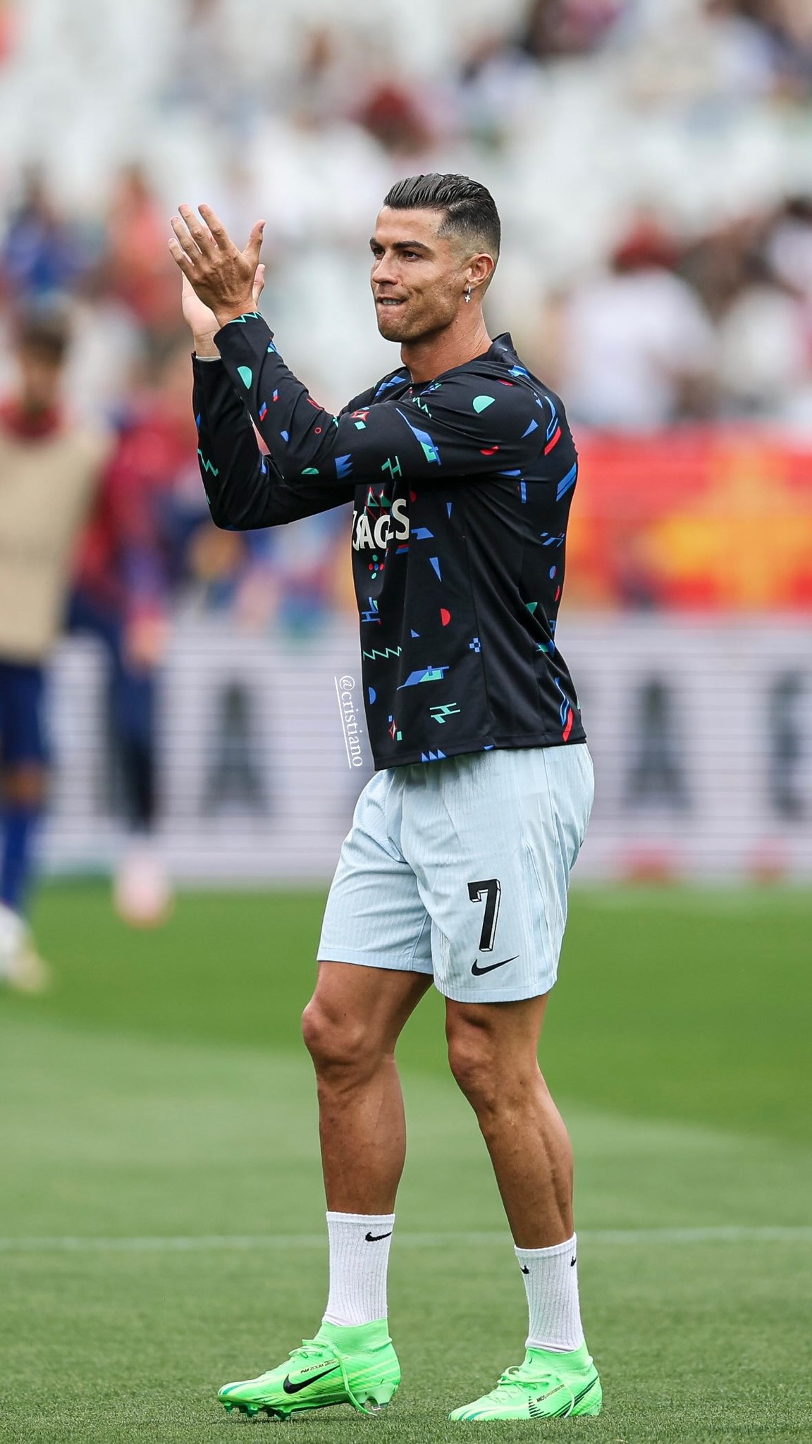 Fui ver um jogo da Seleção Nacional pela primeira vez em 14 anos e foi “Ronaldo! Ronaldo! Ronaldo!”