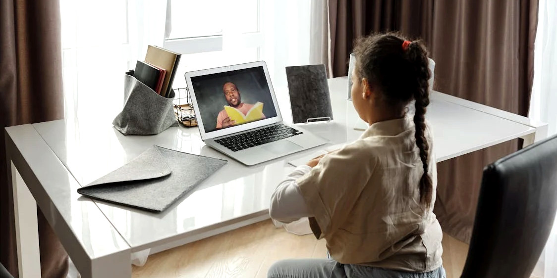 Montra TEK: 8 computadores abaixo dos 1.000 euros para o regresso às aulas