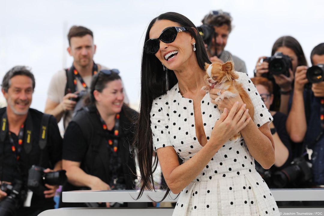 10 vestidos frescos e primaveris para brilhar como Demi Moore no Festival de Cinema de Cannes