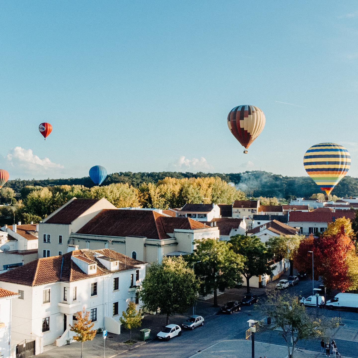 Prepare-se para voar. Dezenas de balões de ar quente vão cobrir os céus alentejanos