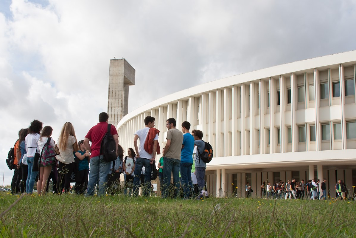 Ensino Superior: Mais de nove mil estudantes entraram na 2ª fase. Engenharia Aeroespacial em Aveiro é o 2º curso com média mais alta