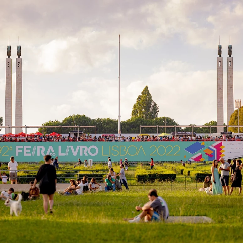 Guia para a Feira do Livro. Dos descontos à comida, saiba tudo o que pode fazer (e a que horas)