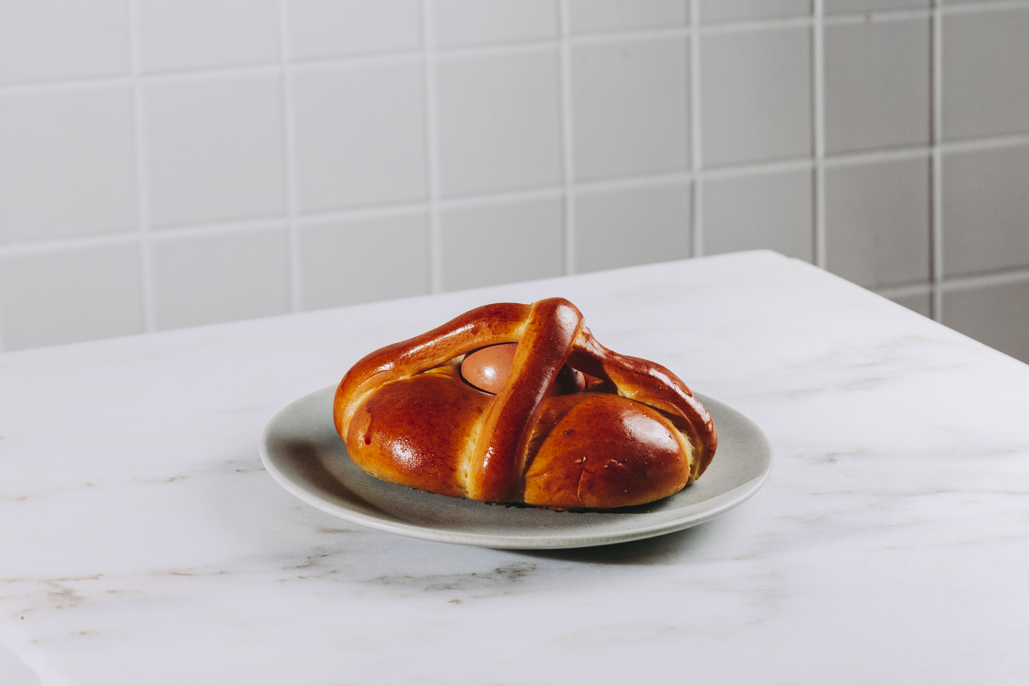 Tem de provar o novo folar d’A Padaria Portuguesa, que vai brilhar nos almoços de Páscoa (e não veio sozinho)