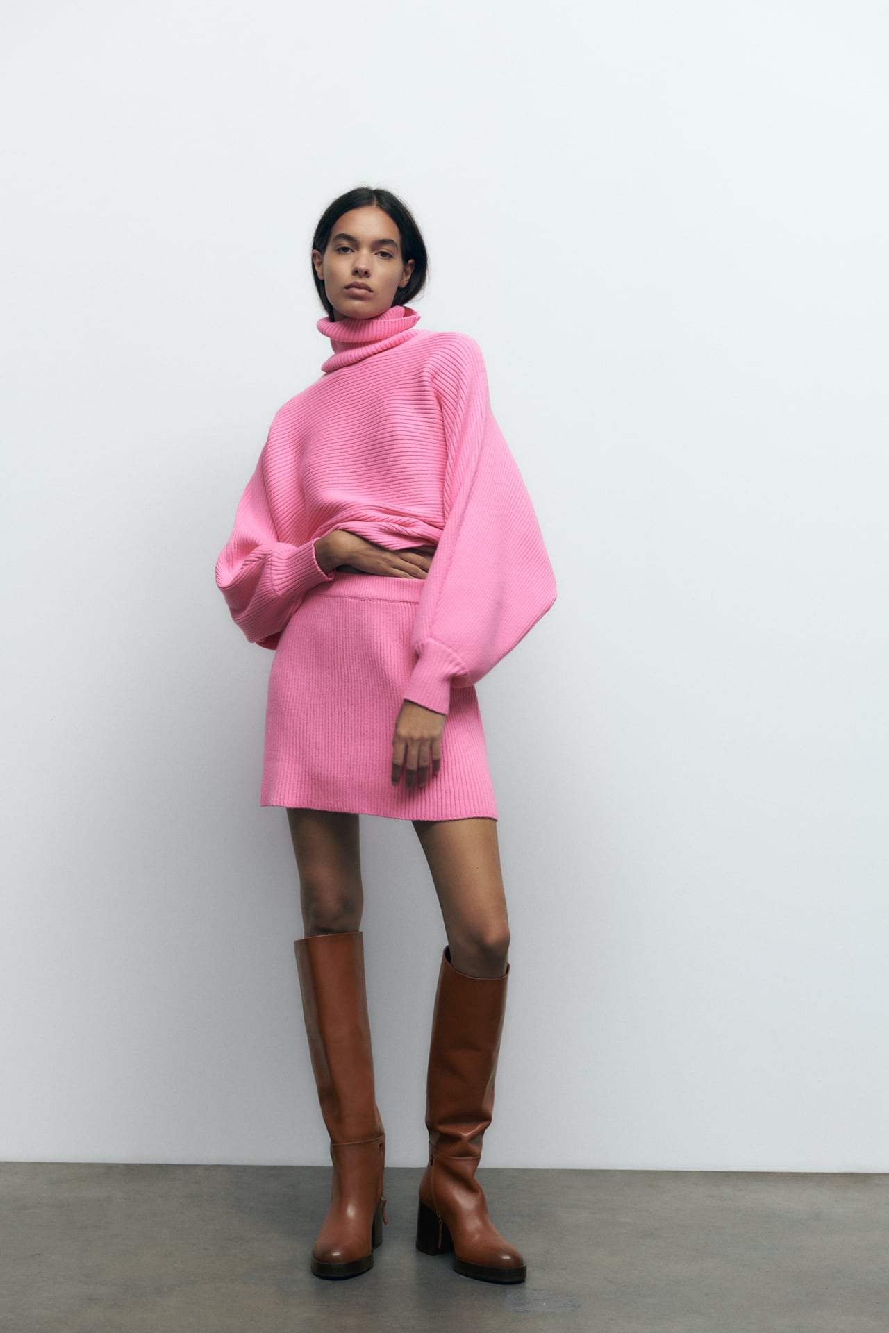 Escolher a roupa de manhã já não vai ser um problema. Estes total looks facilitam a vida a qualquer um