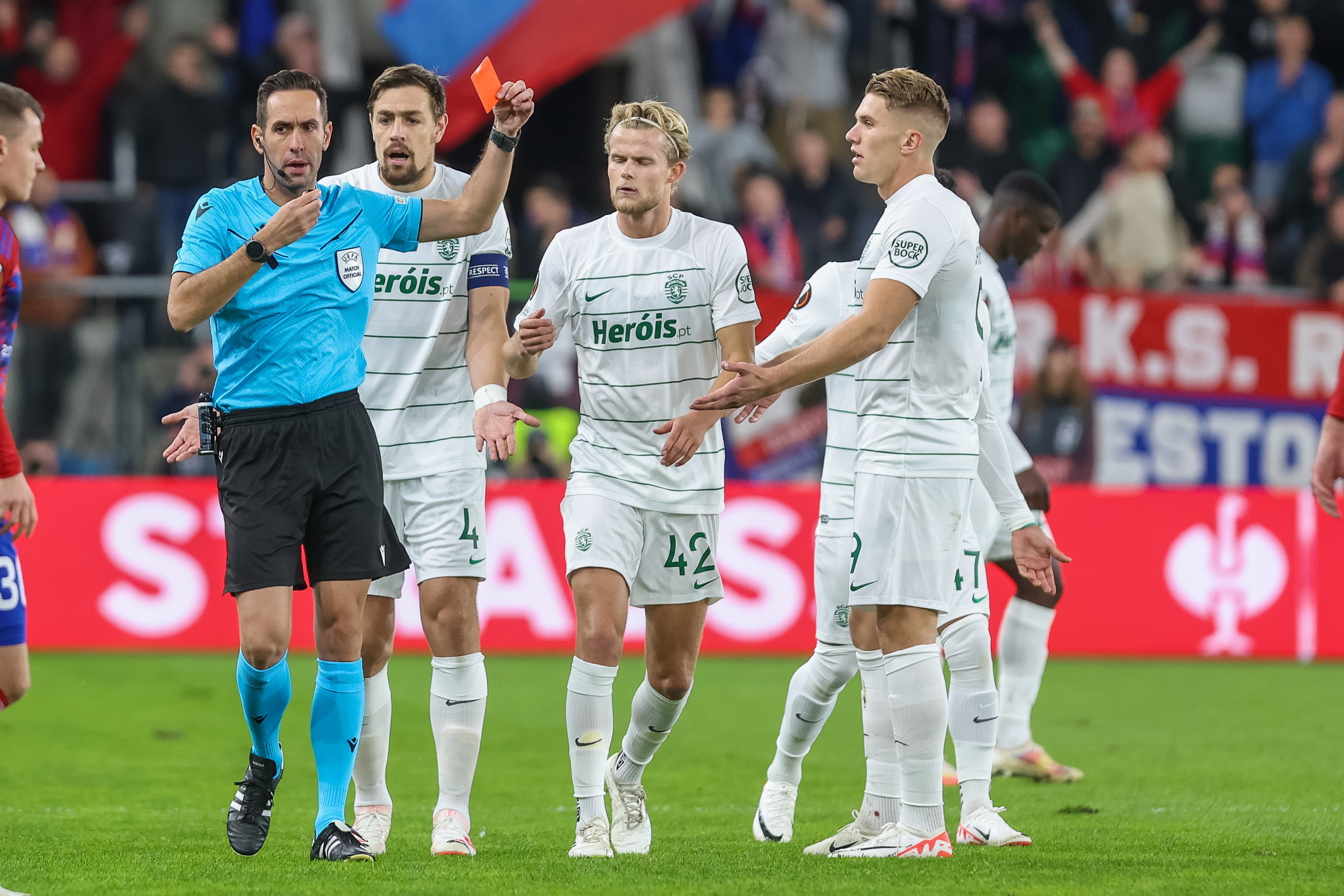 Diomande e Geny Catamo falham cinco jogos do Sporting, a começar