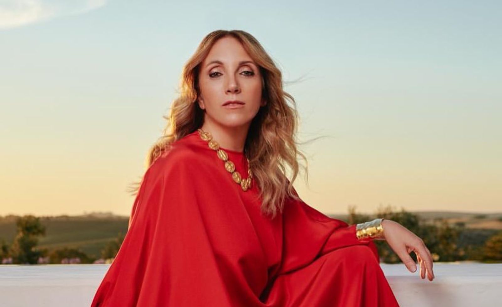 Paula Amorim desmente crise no casamento e vai acionar meios legais contra programa de TV