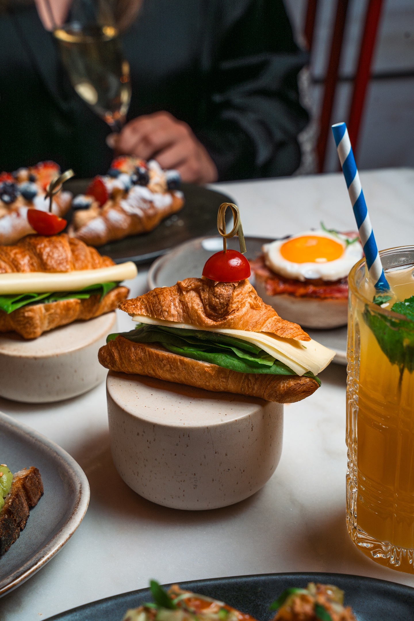 Blss U. Este gastro club sugere um brunch de Páscoa irreverente (que inclui lolipops de alheira)