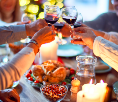 Este jantar de Natal da empresa vai rebentar com a escala. Que tal um escape room à mesa?