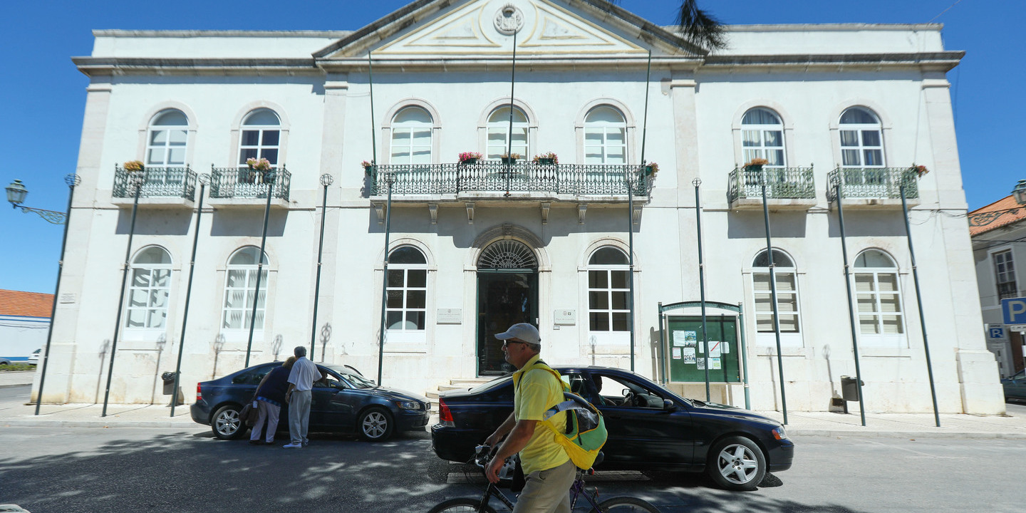 Modernidade e inclusão: uma resposta ao conservadorismo no Montijo