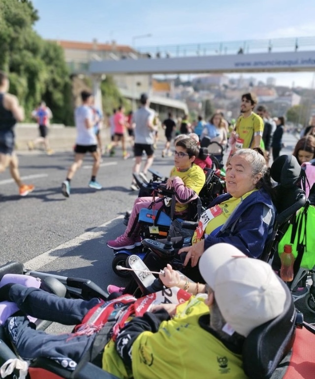 Pessoas em cadeiras de rodas impedidas de participar na Mini Maratona de Lisboa. Organização fala em “questões de segurança”