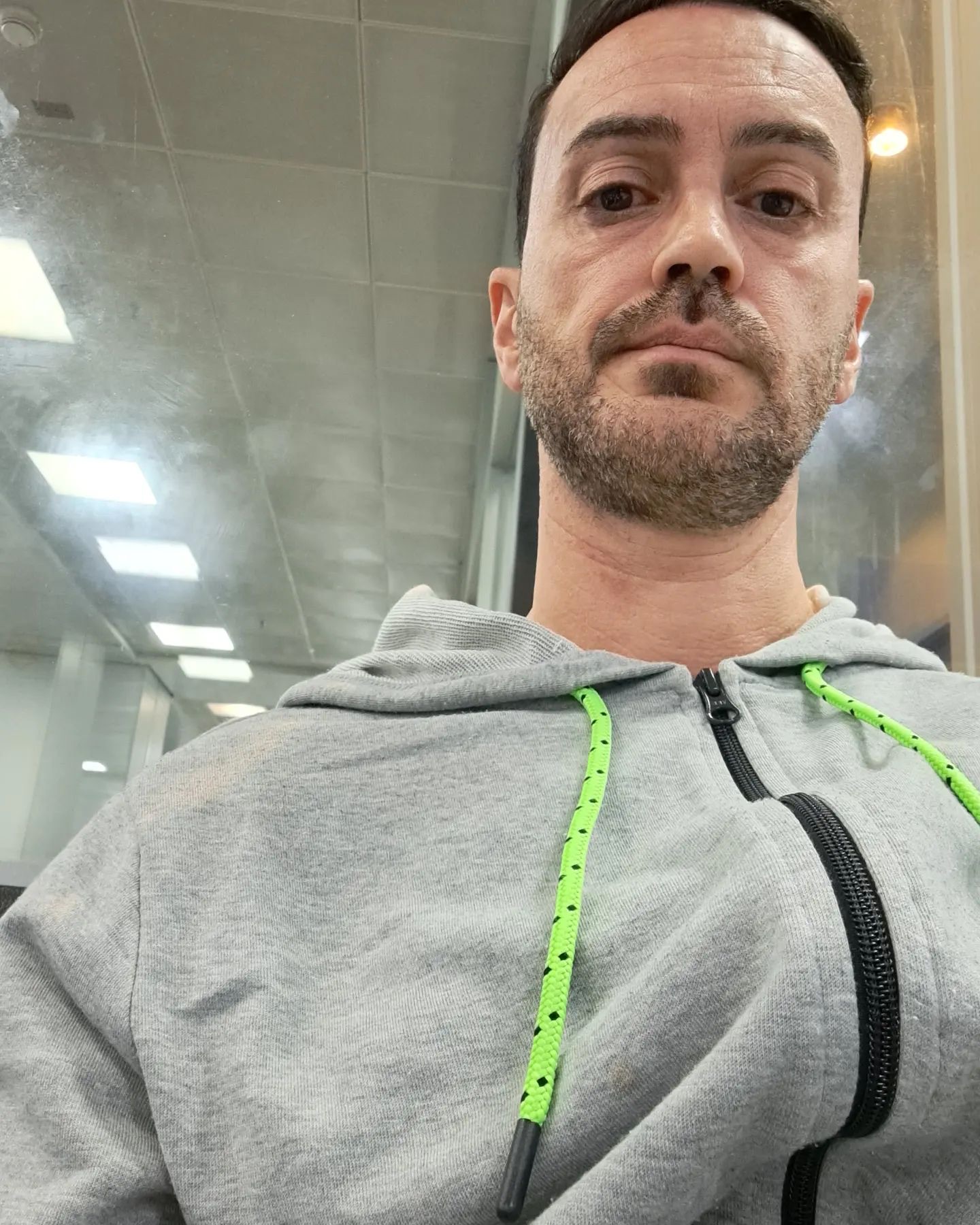 Português ia apoiar Bolsonaro e foi detido no aeroporto. Vídeo está a gerar polémica no Brasil