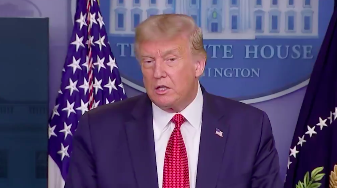 Tiroteio na Casa Branca: Donald Trump abandona conferência de imprensa