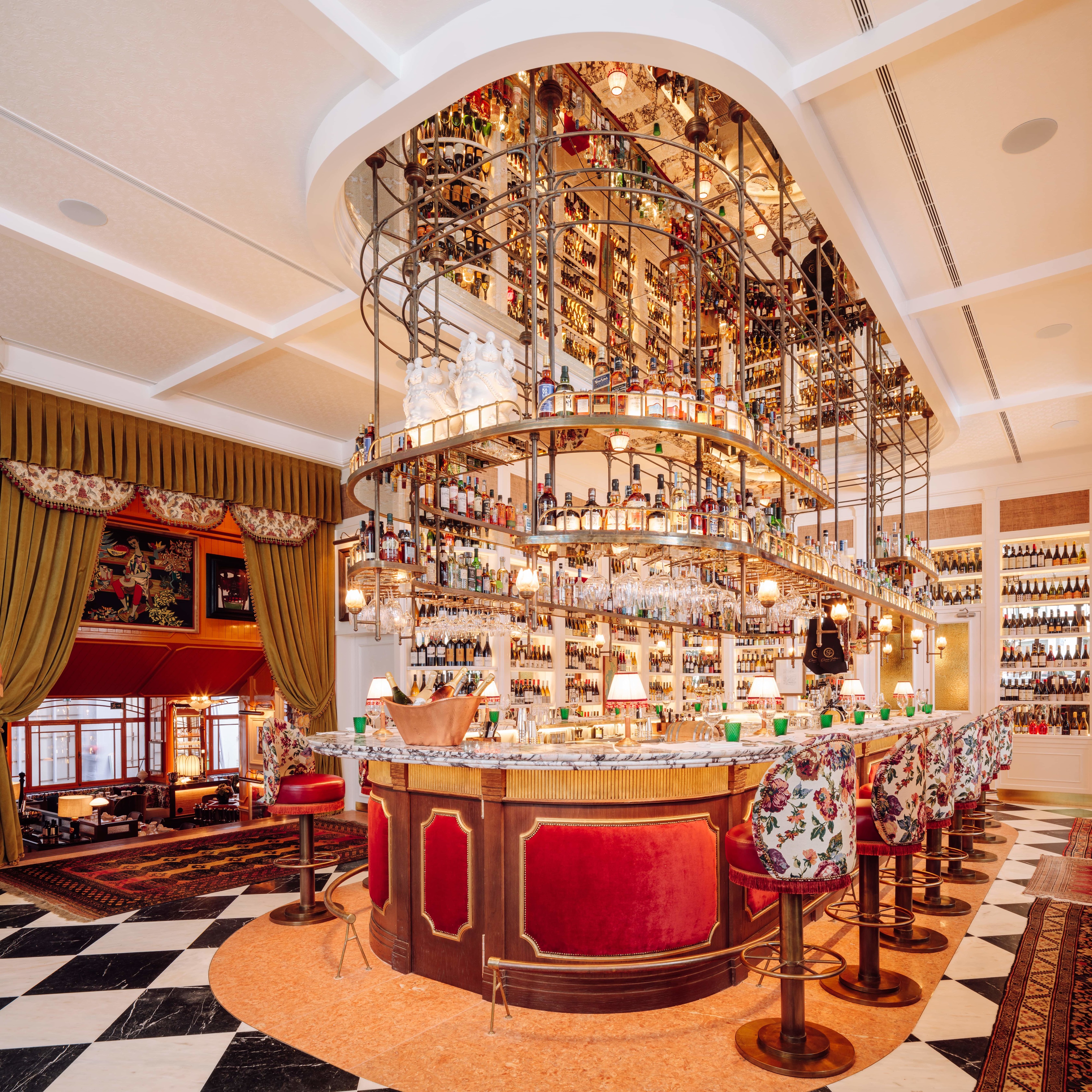 Rocco. O novo e elegante restaurante lisboeta tem um balcão do mais instagramável que há