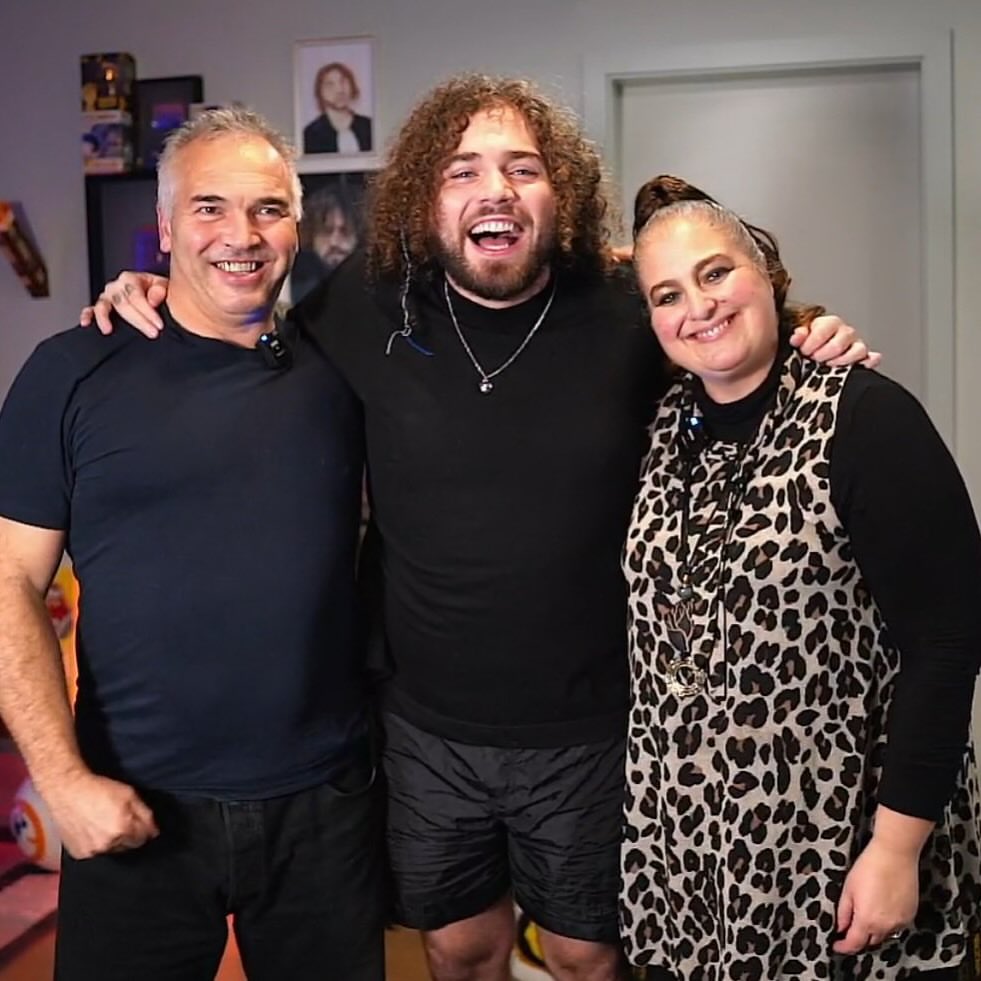 Jovem candidatou-se a estágio na loja da mãe de Wuant e foi insultada. “Não se consegue perceber se és do sexo feminino”