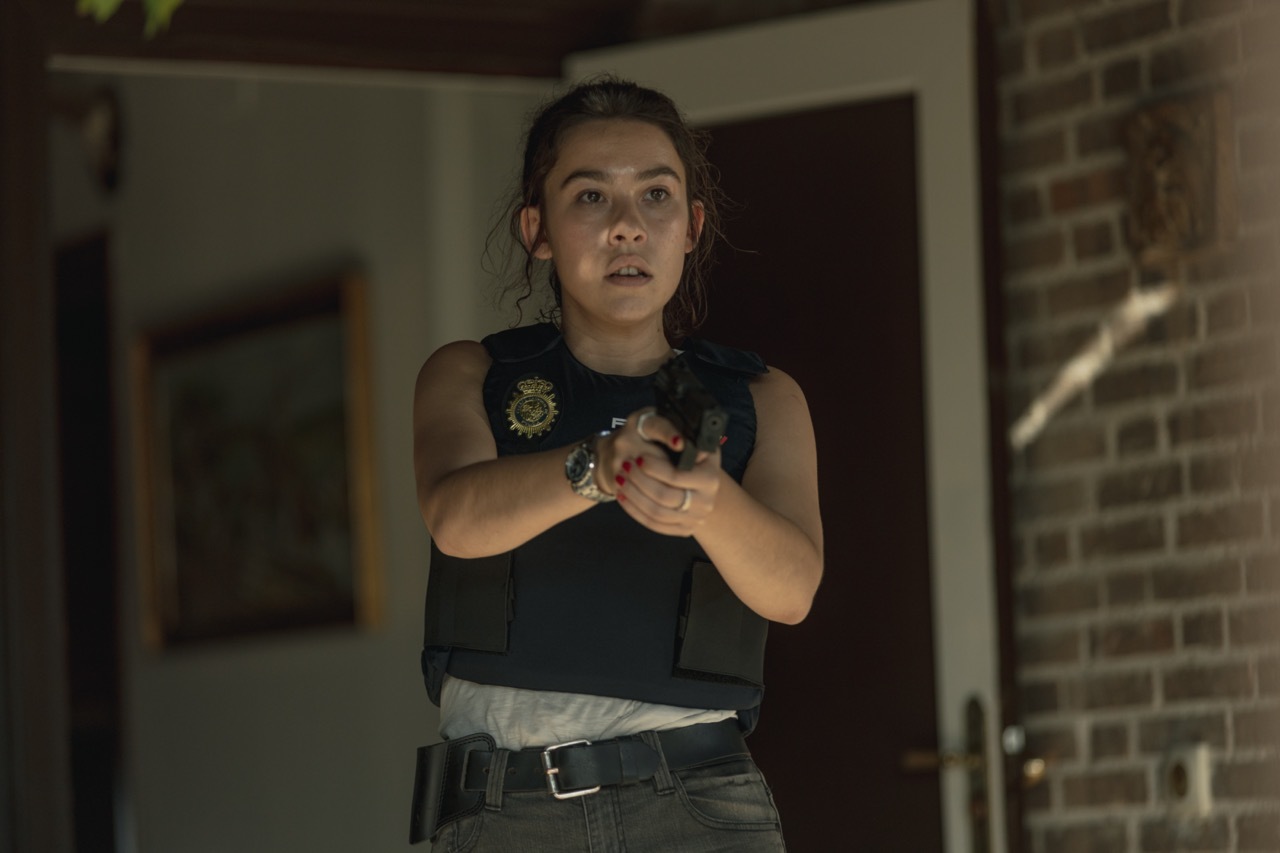 Visão  Santo, na Netflix: Crime e uma certa espiritualidade na nova série  com Victoria Guerra