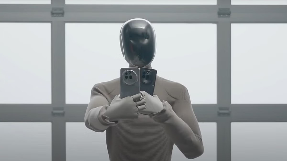 Robot “influencer” Neo Gamma faz unboxing do Nothing Phone (3a) para mostrar o design