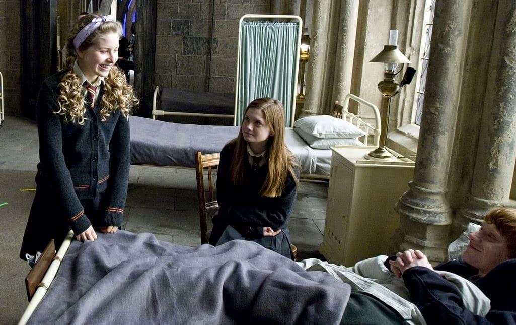 Atriz da saga “Harry Potter” admite ter sido violada com apenas 14 anos