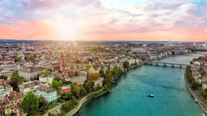 Ir da Madeira à Suíça por tuta e meia? Vai ser possível já este ano e nós sabemos quanto custa