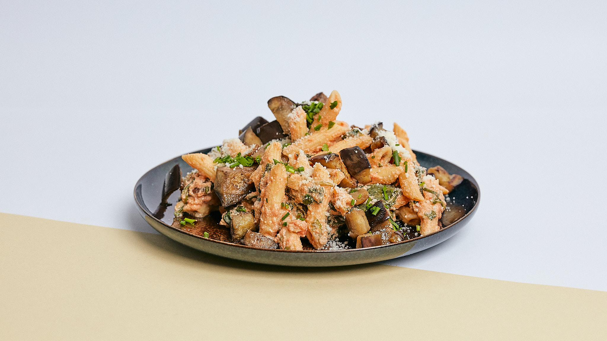 Esta plataforma leva-lhe a casa refeições para a família toda