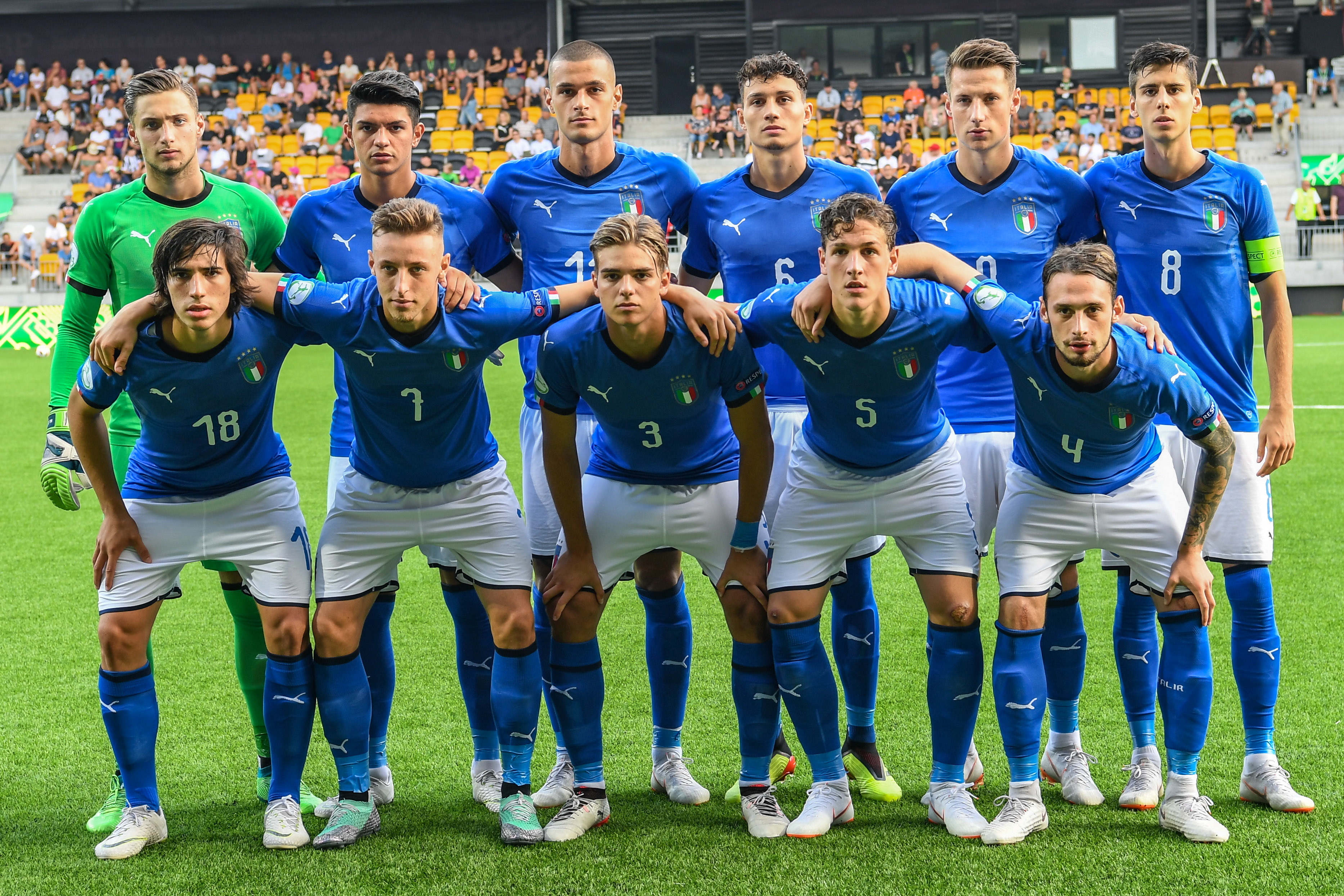 Entrada triunfante de Portugal no Europeu Sub-19 - Europeu Sub 19 - Jornal  Record