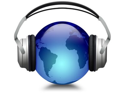 Confortáveis e flexíveis. Nova coleção de sapatos de bebés da Kiabi é perfeita para os primeiros passos