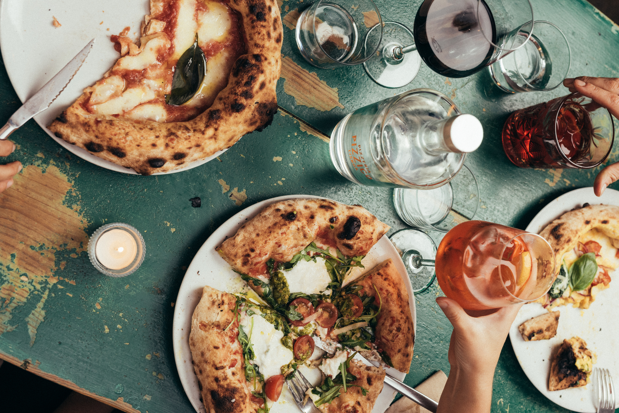 Fomos testar as verdadeiras pizzas italianas do Pizzico. Temos coisas ótimas, boas e chatas para contar
