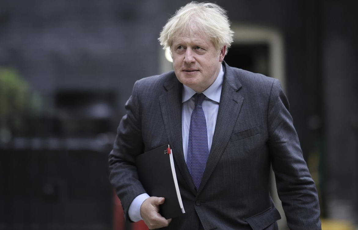 “Dia da Liberdade”. Reino Unido levanta maioria das restrições enquanto casos aumentam