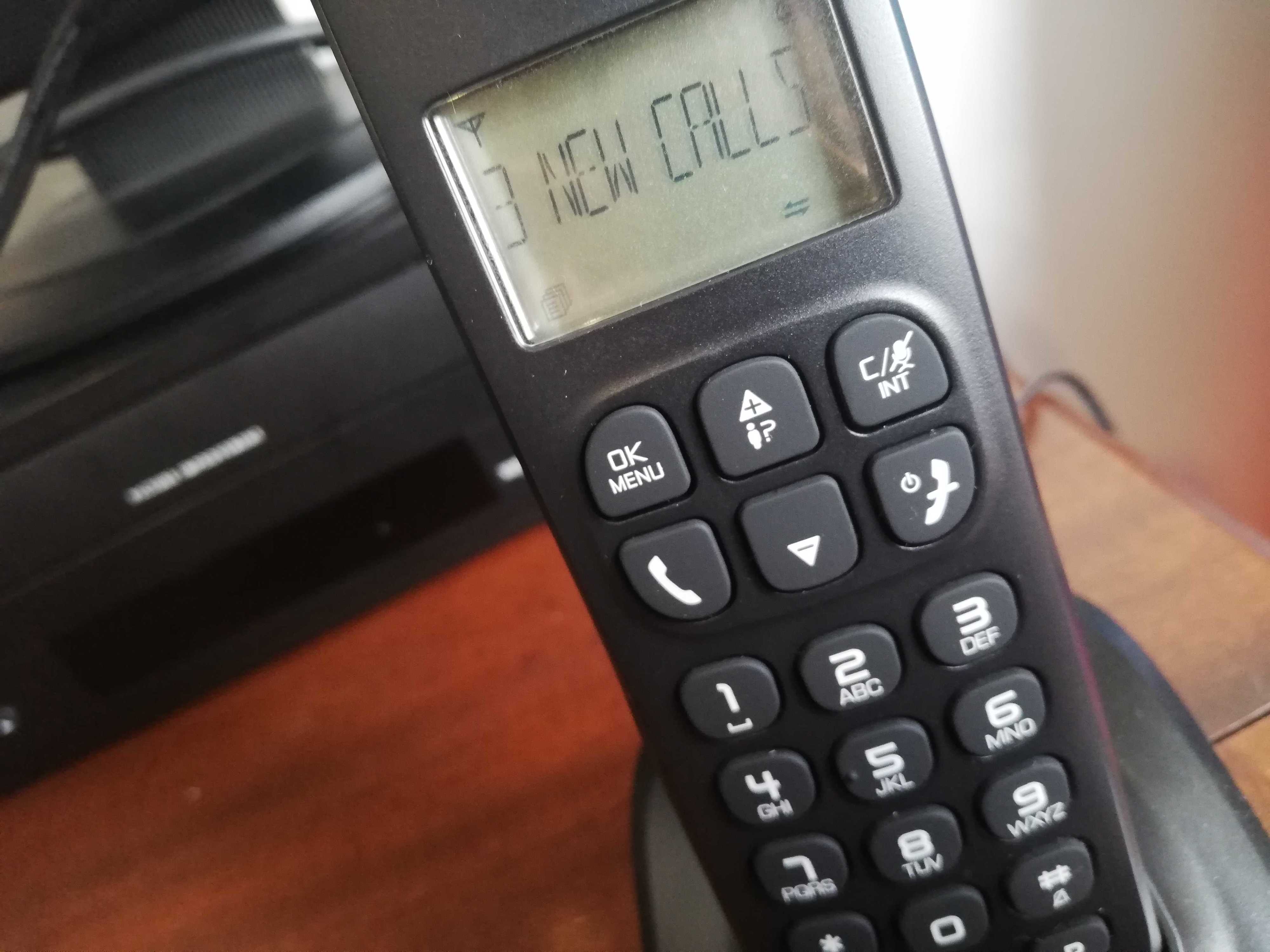 Chamadas de telefone fixo aumentam entre os portugueses devido ao isolamento. Tráfego sobe 102%