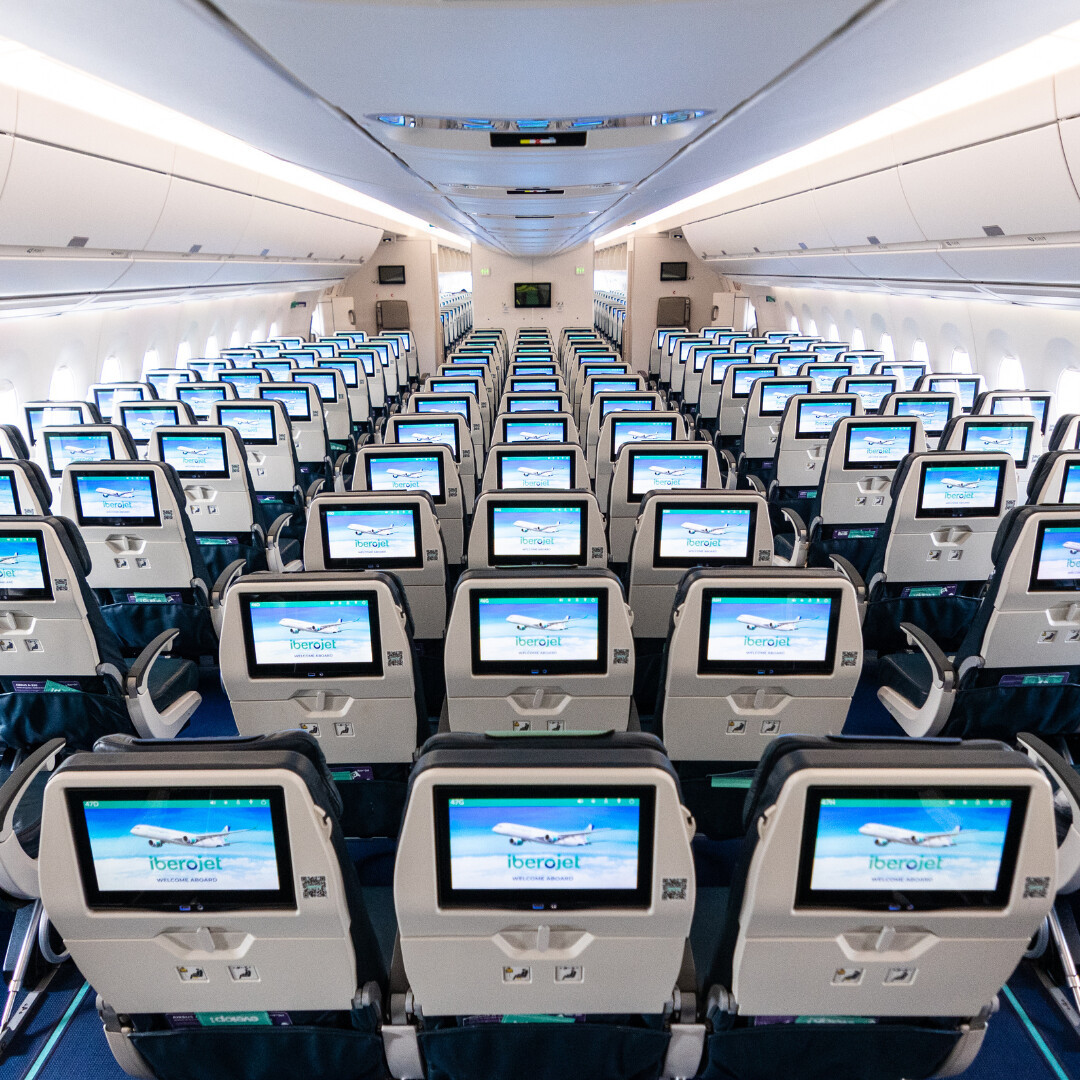 Turista+. A nova classe da Iberojet onde tem direito a lugares com mais espaço, bebidas à descrição ou fast track