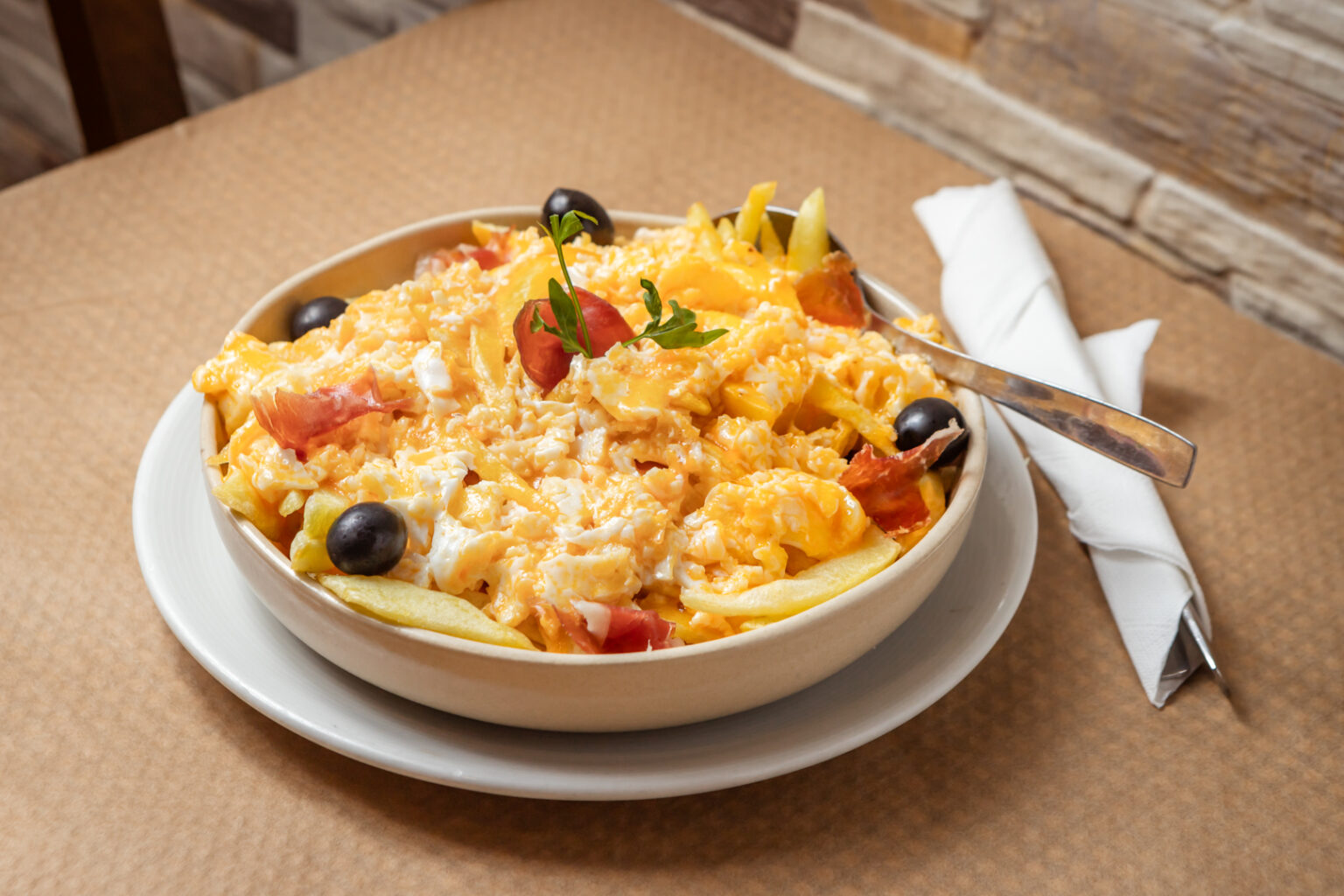 Estas são as 5 melhores tascas de Portugal. Saiba onde ficam e os petiscos vencedores