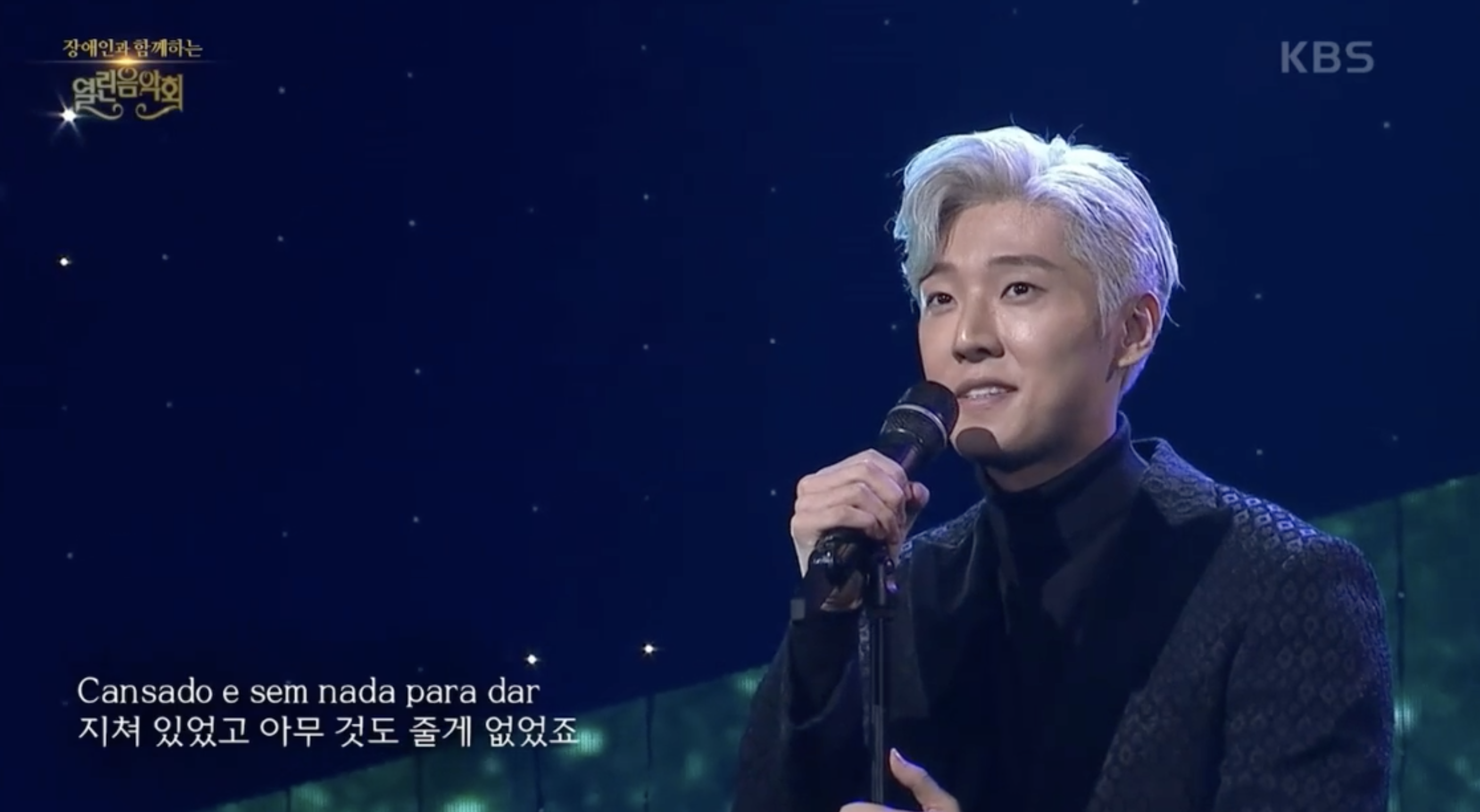 Artista sul-coreano surpreende ao cantar (em português) “Amar Pelos Dois”