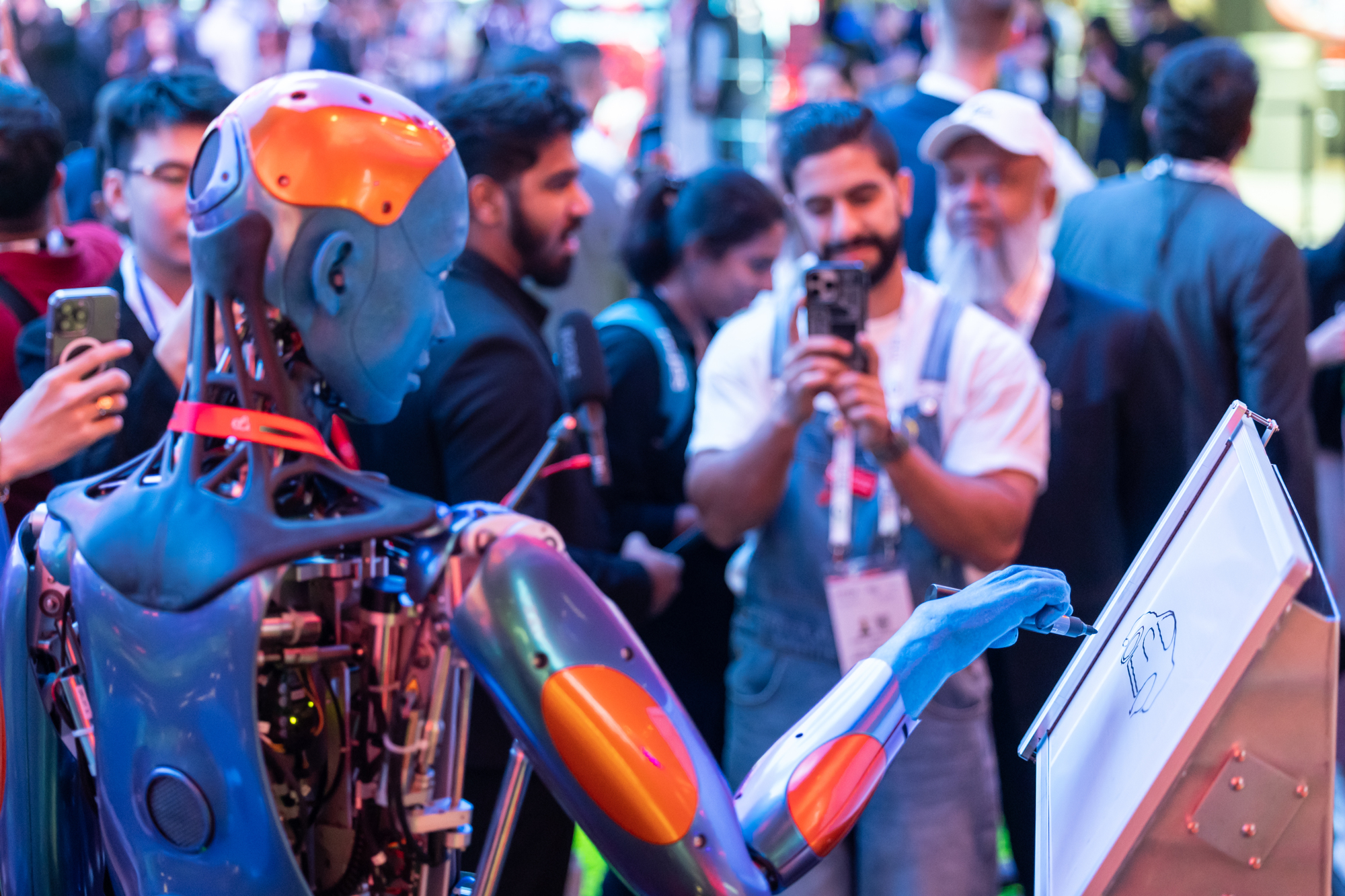 IA e tecnologia quântica em destaque na Gitex Europe com 500 oradores internacionais